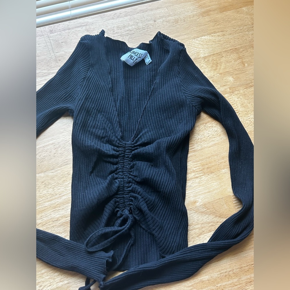 US 0 Princess Polly Crop black long sleeve